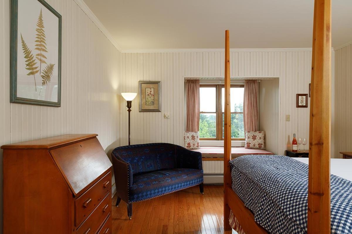 Friends Lake Inn Chestertown 외부 사진