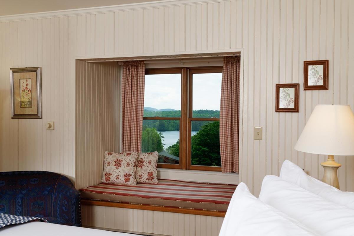 Friends Lake Inn Chestertown 외부 사진